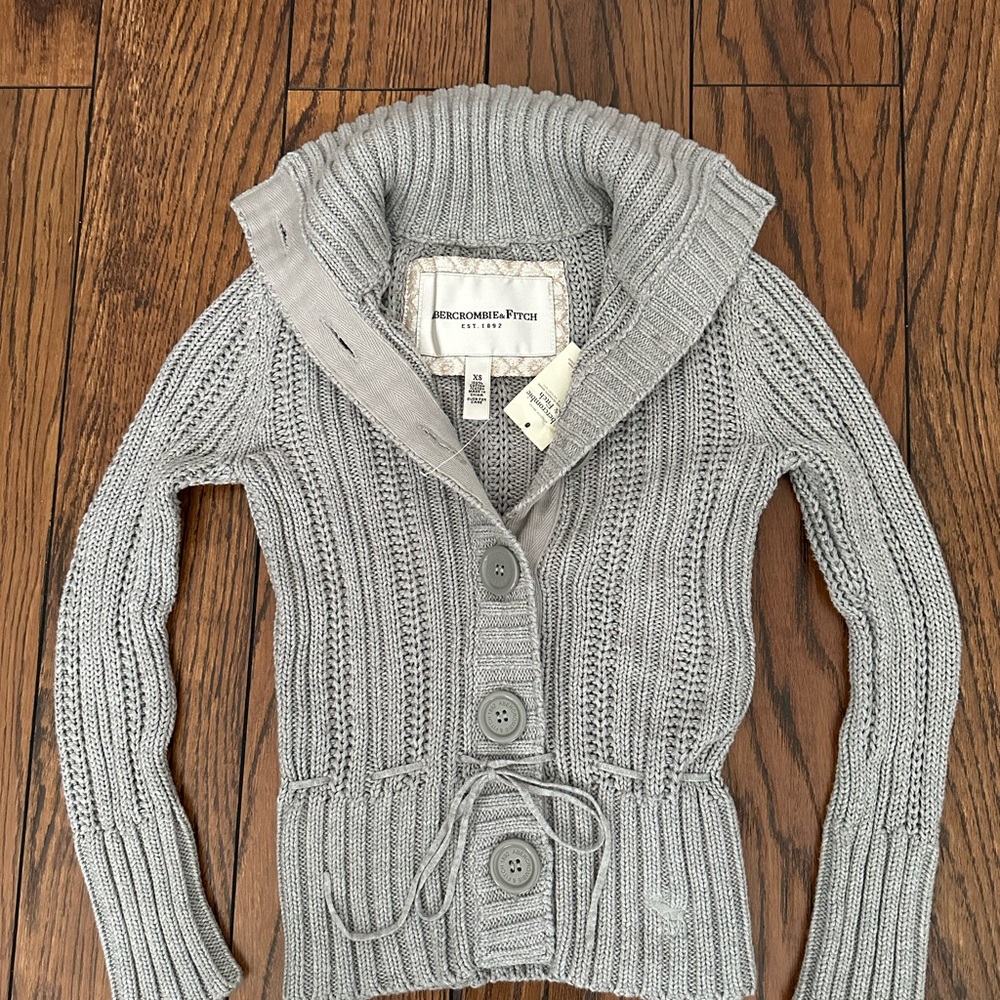 Abercrombie & Fitch Gray Women's Sweater